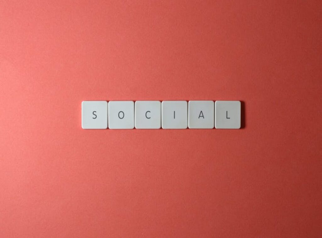 Excnsocial